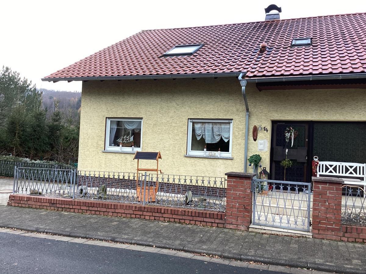 Ferienwohnung Kessler Waldsolms Eksteriør billede